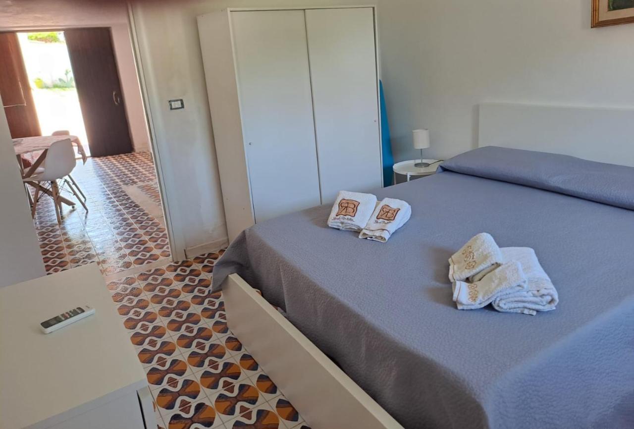 Villa Rita Apartment Fontane Bianche Oda fotoğraf